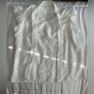 Women’s White Floral Top, Sz. L